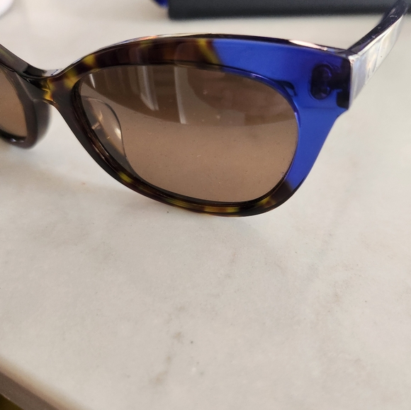 Maui Jim's like new - Picture 3 of 5